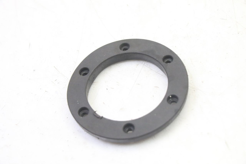 photo de TANKVERKLEIDUNG GILERA NEXUS 125 (2009 - 2013) - Detailansicht des Bauteils