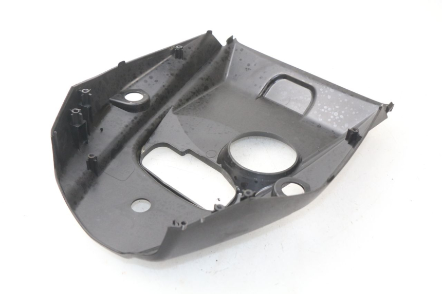 photo de TANK VERKLEIDUNG SYM ORBIT 2 4T 50 (2018 - 2022) - Zoom auf Gebrauchszustand