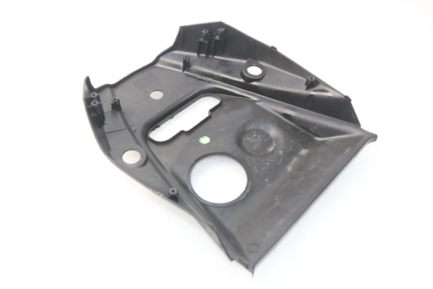 photo de TANK VERKLEIDUNG SYM ORBIT 2 4T 50 (2008 - 2017) - Detailansicht des Bauteils