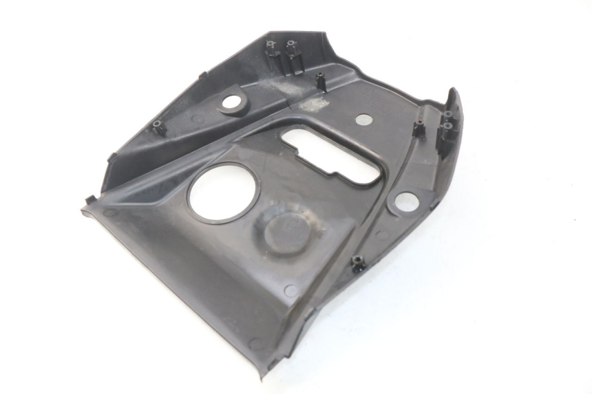 photo de TANK VERKLEIDUNG SYM ORBIT 2 4T 50 (2008 - 2017) - Detailansicht des Bauteils