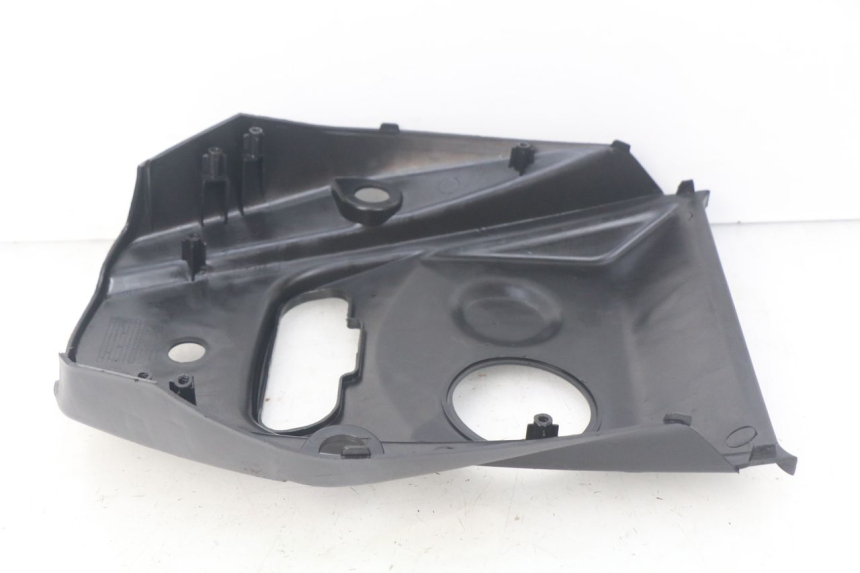 photo de TANK VERKLEIDUNG SYM ORBIT 2 4T 50 (2008 - 2017) - Detailansicht des Bauteils