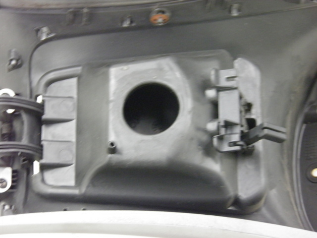 photo de TANK VERKLEIDUNG PIAGGIO MP3 RL 125 (2008 - 2009) - Gesamtansicht des Produkts