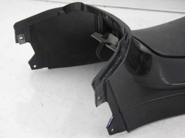 photo de TANK VERKLEIDUNG PIAGGIO XEVO - X EVO 125 (2010 - 2015) - Technische Nahaufnahme