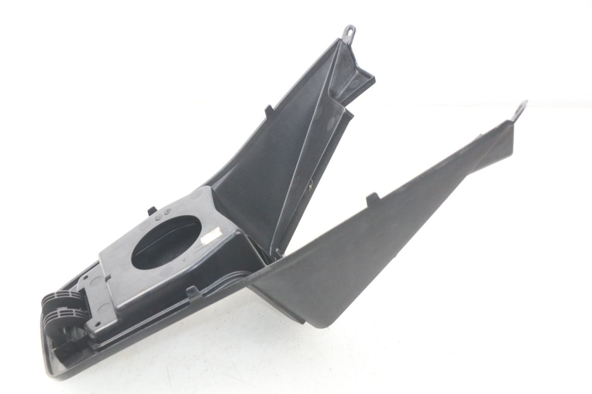 photo de TANK VERKLEIDUNG PEUGEOT SATELIS 125 (2006 - 2009) - Detailansicht des Bauteils