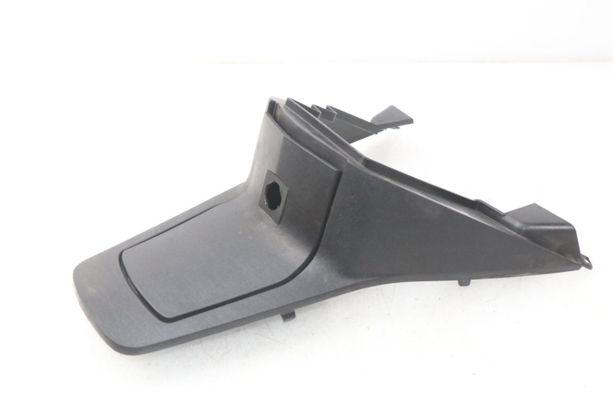 photo de TANK VERKLEIDUNG PEUGEOT SATELIS 125 (2006 - 2009) - Technische Nahaufnahme