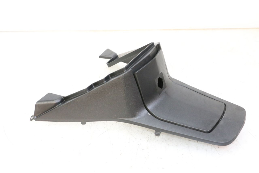 photo de TANK VERKLEIDUNG PEUGEOT SATELIS 125 (2013 - 2018) - Technische Nahaufnahme