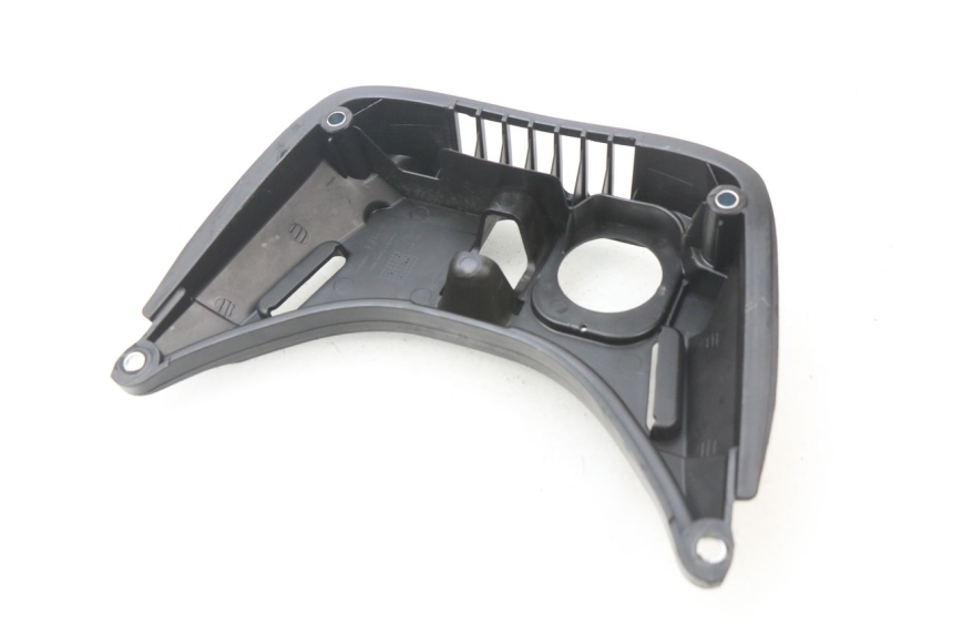 photo de TANKVERKLEIDUNG PIAGGIO VESPA GTS IE ABS 300 (2016 - 2018) - Detailansicht des Bauteils