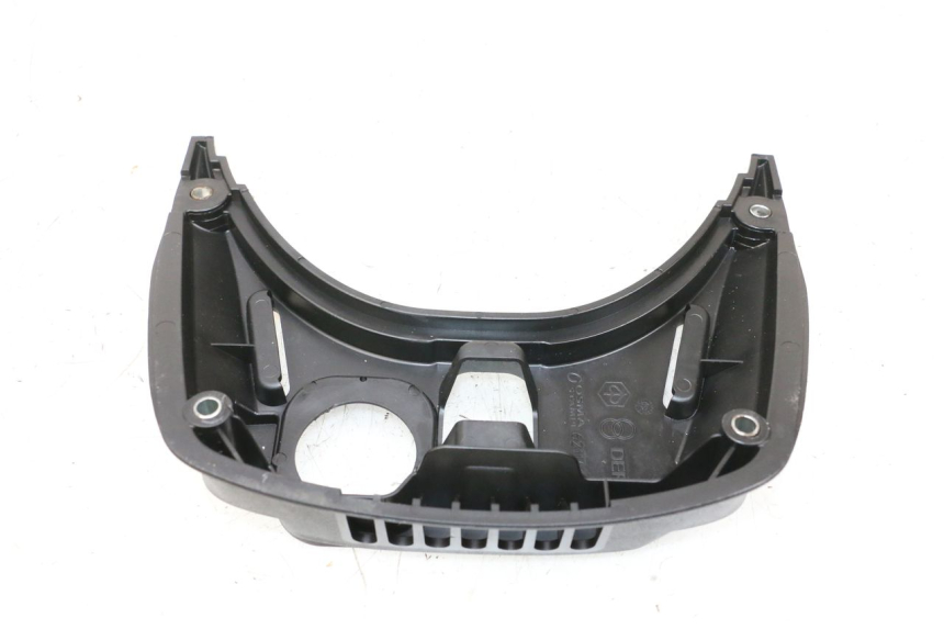 photo de TANKVERKLEIDUNG PIAGGIO VESPA GTS SUPER IE 125 (2009 - 2016) - Detailansicht des Bauteils