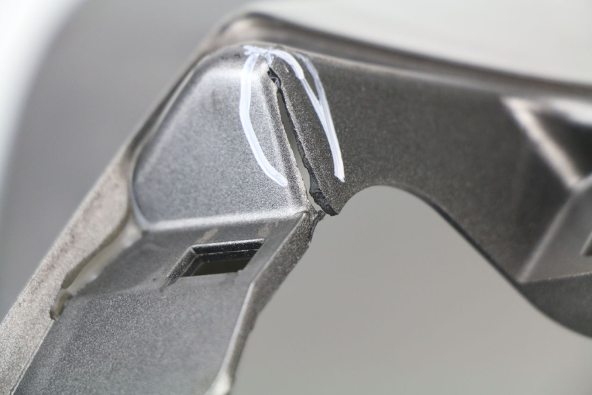 photo de TANK VERKLEIDUNG HONDA VFR F 1200 (2010 - 2015) - Zoom auf Gebrauchszustand