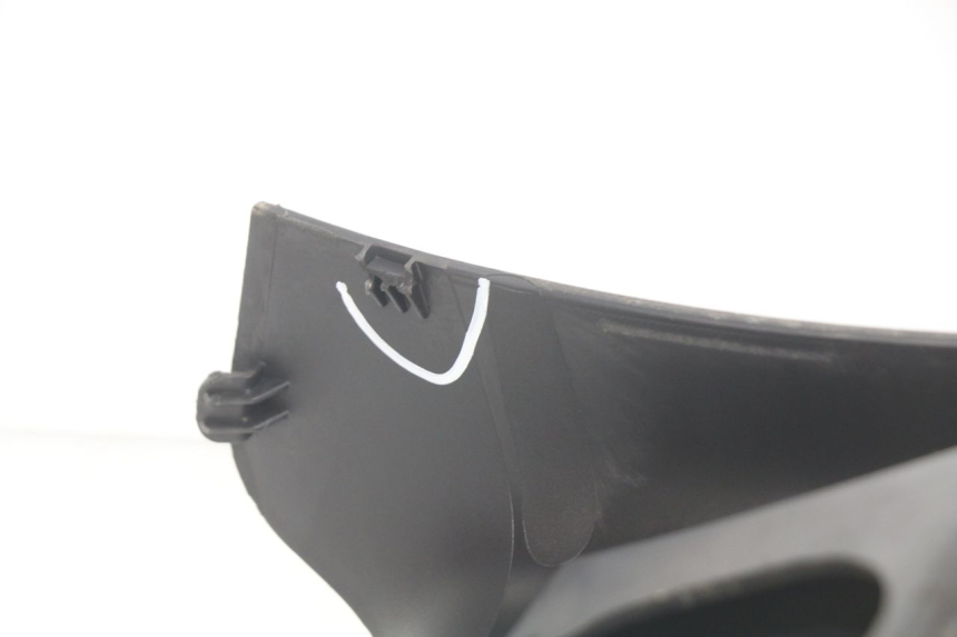 photo de TANKVERKLEIDUNG PIAGGIO X7 125 (2007 - 2013) - Technische Nahaufnahme