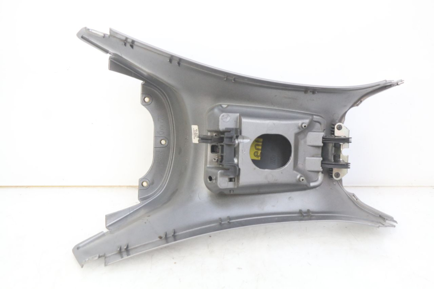 photo de TANKVERKLEIDUNG PIAGGIO XEVO - X EVO 125 (2007 - 2017) - Alternative Perspektive