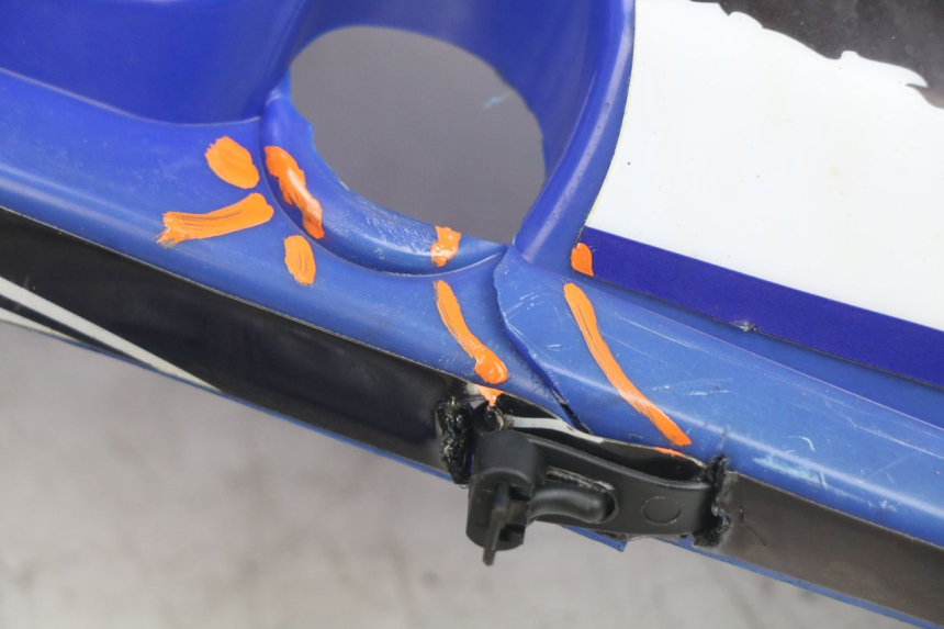 photo de VOLLVERKLEIDUNG KAROSSERIE JIANSHE COYOTE 80 - Oberflächenzustand und Material