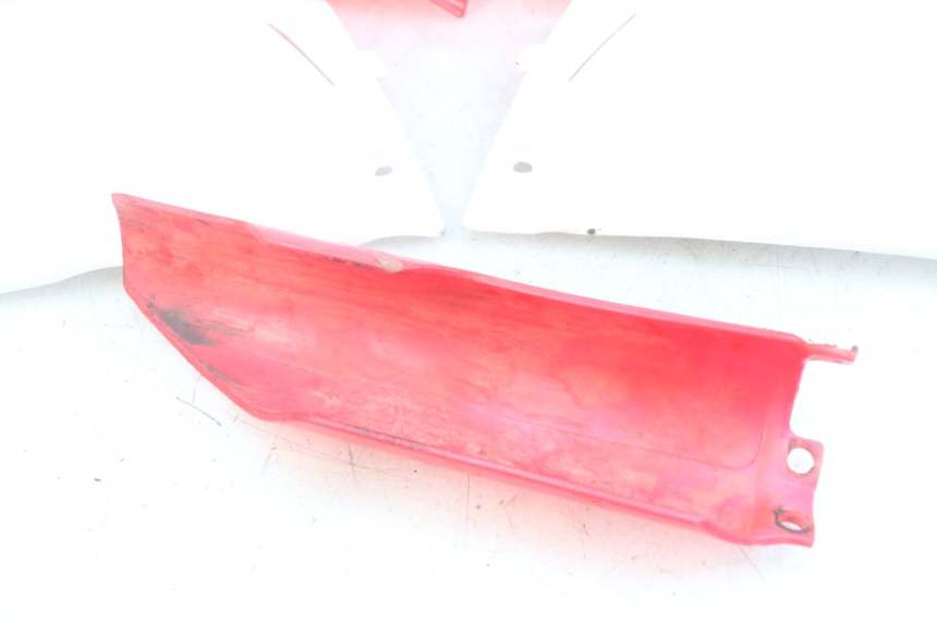 photo de VOLLVERKLEIDUNG KAROSSERIE HONDA CR 125 (1995 - 1997) - Fokus auf die Struktur