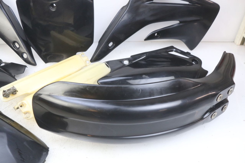 photo de VOLLVERKLEIDUNG KAROSSERIE HONDA CR 80 (2001 - 2003) - Alternativer Blickwinkel