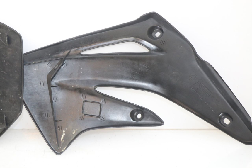 photo de VOLLVERKLEIDUNG KAROSSERIE HONDA CR 80 (2001 - 2003) - Zoom auf Gebrauchszustand