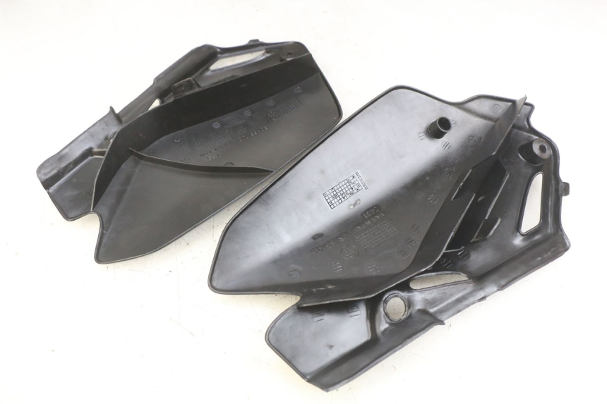 photo de VOLLVERKLEIDUNG KAROSSERIE HONDA CR 80 (2001 - 2003) - Technische Nahaufnahme