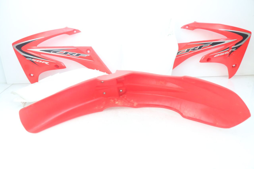 photo de VOLLVERKLEIDUNG KAROSSERIE HONDA CRF 250 (2013 - 2016) - Charakteristische Merkmale