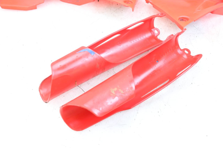 photo de KOMPLETTE VERKLEIDUNG HONDA CRF R 250 (2020 - 2021) - Profilansicht des Ersatzteils