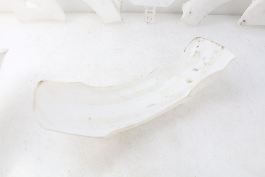 photo de VOLLVERKLEIDUNG KAROSSERIE CCR DIRT BIKE 125 - Hochauflösende Nahaufnahme