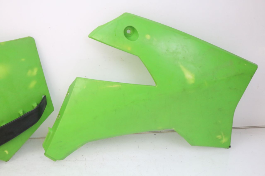 photo de VOLLVERKLEIDUNG KAROSSERIE APOLLO DIRT BIKE 125 (2010 - 2018) - Technische Nahaufnahme