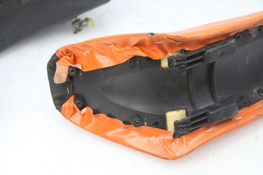 photo de VOLLVERKLEIDUNG KAROSSERIE CCR DIRT BIKE 110 - Detailansicht des Bauteils