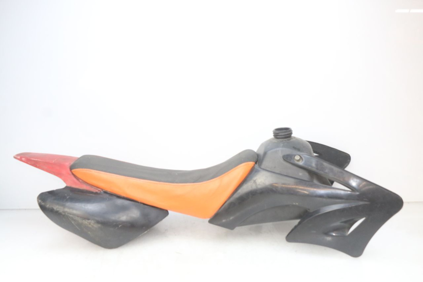 photo de VOLLVERKLEIDUNG KAROSSERIE CCR DIRT BIKE 110 - Alternativer Blickwinkel