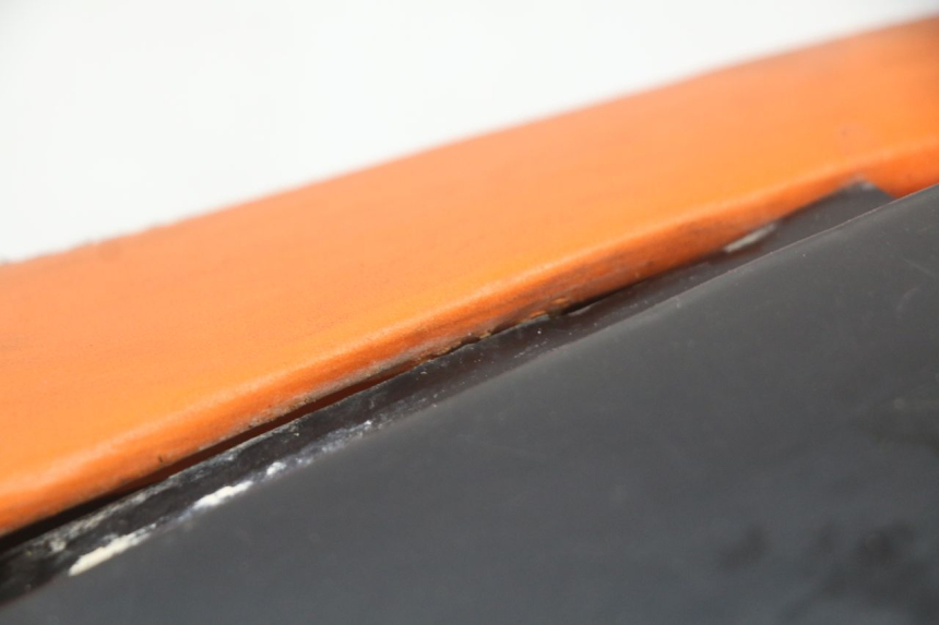 photo de VOLLVERKLEIDUNG KAROSSERIE CCR DIRT BIKE 110 - Zoom auf Gebrauchszustand