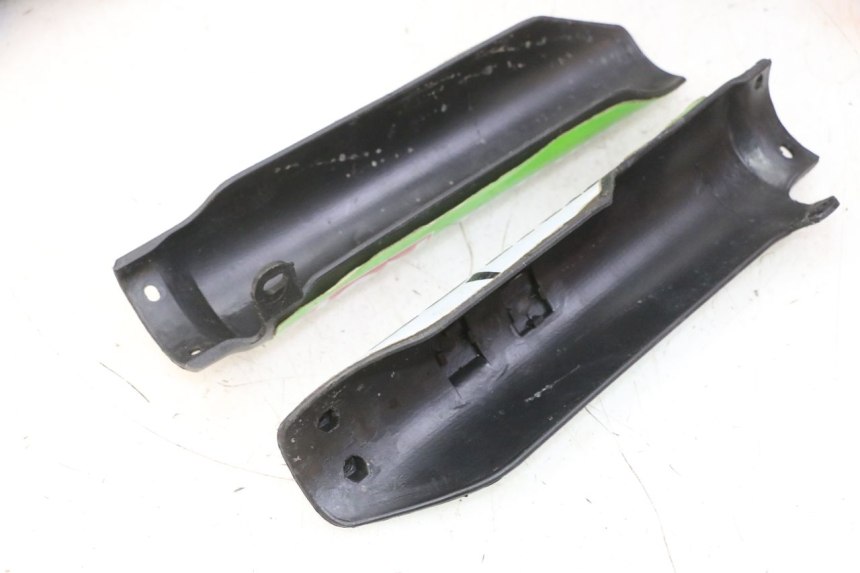 photo de KOMPLETTE VERKLEIDUNG PROBIKE DIRT 140 - Zoom auf Gebrauchszustand