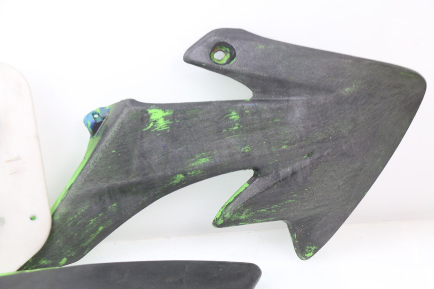 photo de KOMPLETTE VERKLEIDUNG POCKET BIKE DIRTBIKE 50 - Qualität der Gebrauchtware