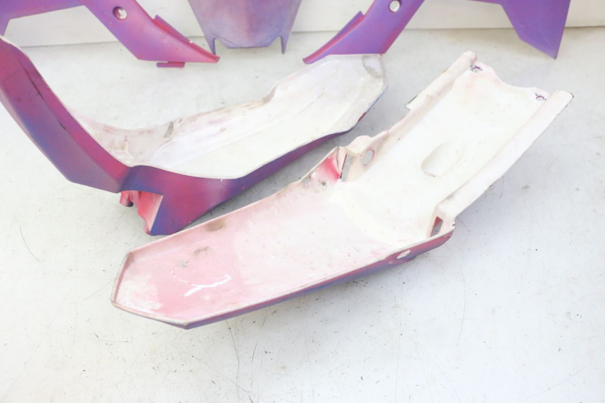 photo de VOLLSTÄNDIGE KAROSSERIEVERKLEIDUNG BSE DIRTBIKE PH10L 125 - Oberflächenzustand und Material