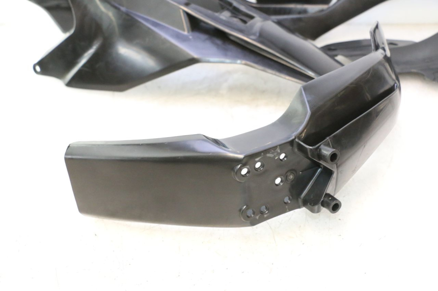 photo de KOMPLETTE VERKLEIDUNG MINI MX DRIFT 150 - Technische Nahaufnahme
