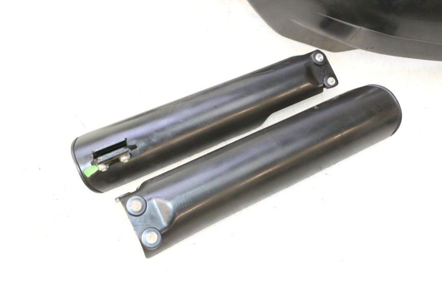 photo de KOMPLETTE VERKLEIDUNG MINI MX DRIFT 150 - Kennzeichnungen und Originalreferenzen