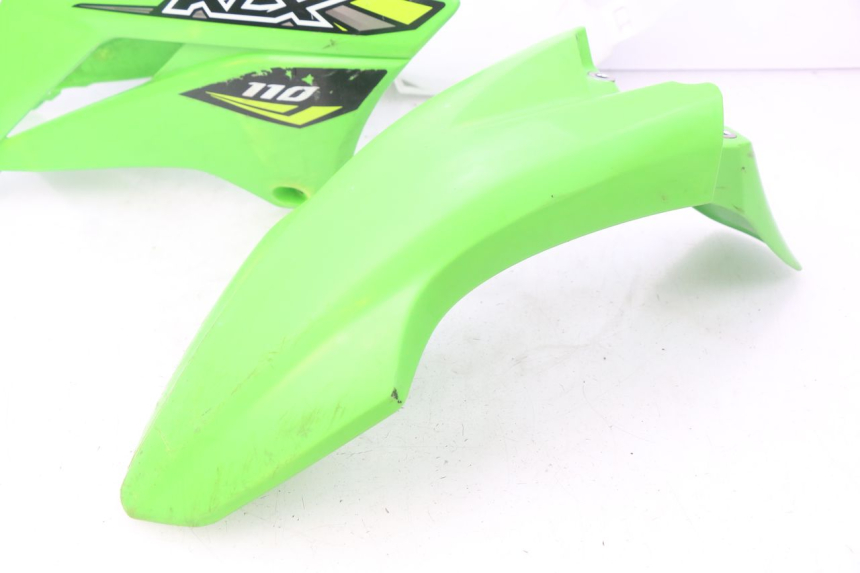 photo de VOLLVERKLEIDUNG KAROSSERIE KAWASAKI KLX 110 (2010 - 2022) - Alternativer Blickwinkel