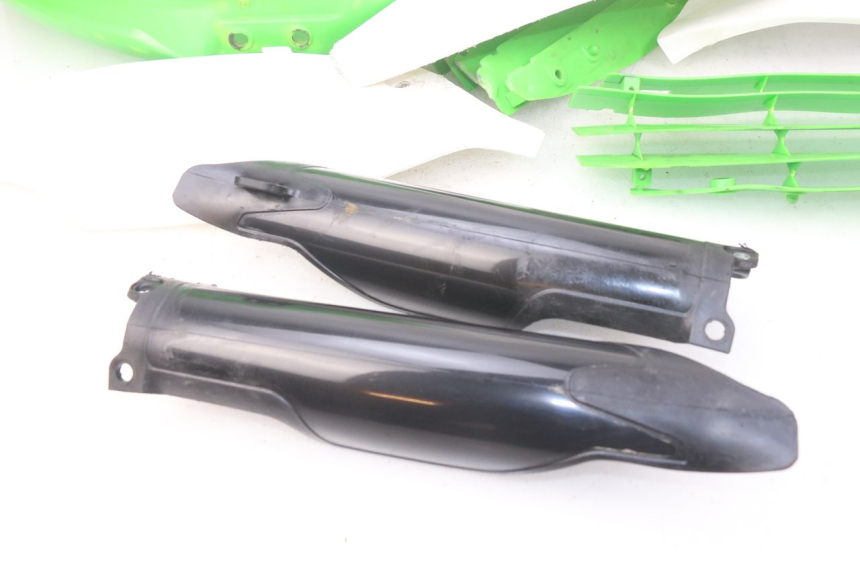 photo de VOLLVERKLEIDUNG KAROSSERIE KAWASAKI KX F KXF 450 (2012 - 2015) - Zoom auf Gebrauchszustand