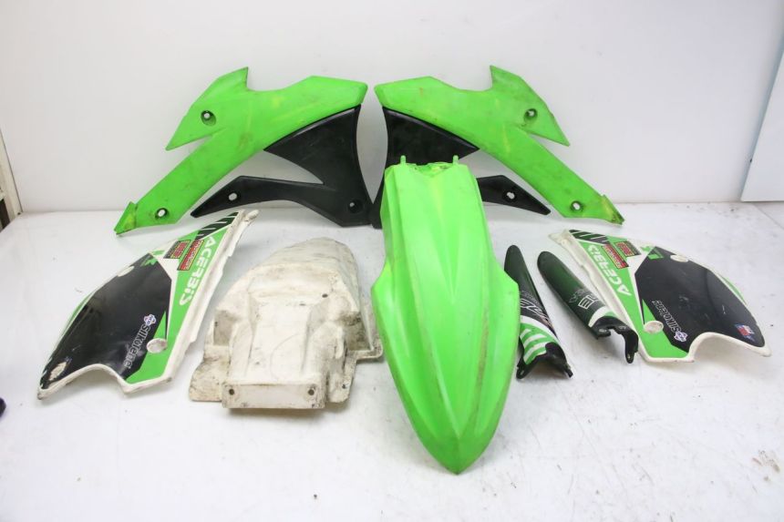 photo de VOLLVERKLEIDUNG KAROSSERIE KAWASAKI KX 85 (2001 - 2013) - Hauptansicht