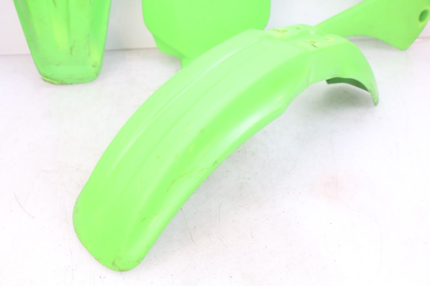 photo de VOLLVERKLEIDUNG KAROSSERIE KAWASAKI KX 85 (2001 - 2013) - Alternativer Blickwinkel