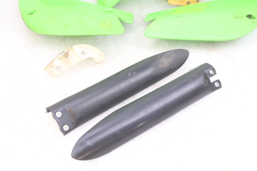 photo de VOLLVERKLEIDUNG KAROSSERIE KAWASAKI KX 85 (2001 - 2013) - Charakteristische Merkmale