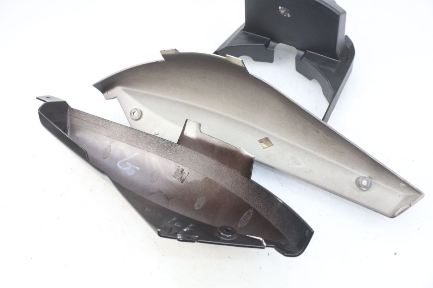 photo de KOMPLETTE VERKLEIDUNG PEUGEOT LUDIX 50 (2008 - 2017) - Charakteristische Merkmale