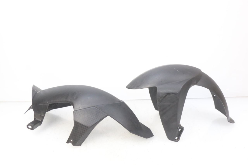 photo de KOMPLETTE VERKLEIDUNG PEUGEOT LUDIX 50 (2008 - 2017) - Fokus auf die Struktur