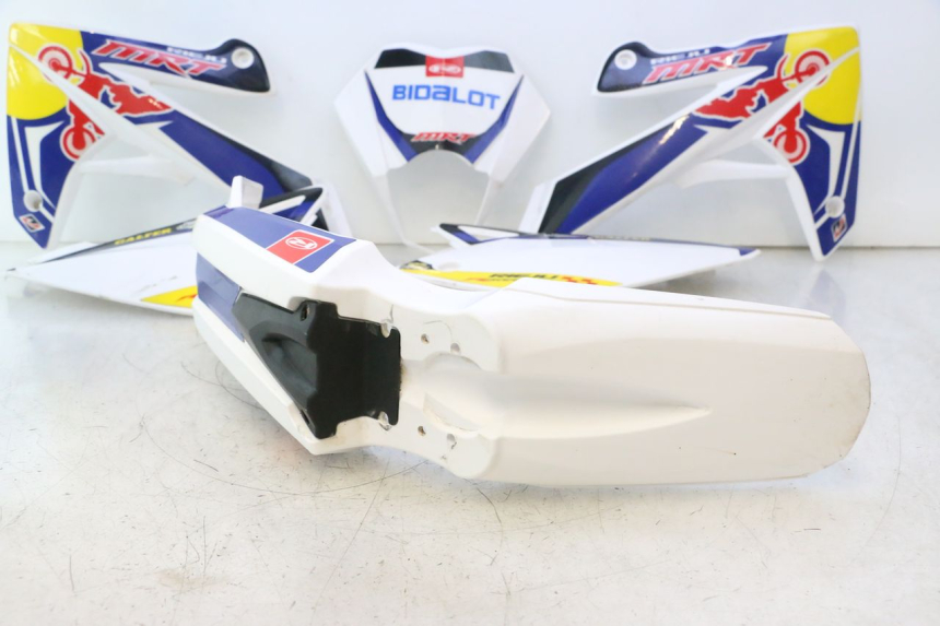 photo de KOMPLETTE VERKLEIDUNG RIEJU MRT PRO SUPERMOTARD 50 (2007 - 2018) - Zoom auf Komponenten
