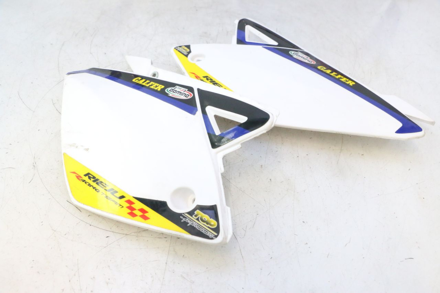photo de KOMPLETTE VERKLEIDUNG RIEJU MRT PRO SUPERMOTARD 50 (2007 - 2018) - Detaillierte Sichtprüfung