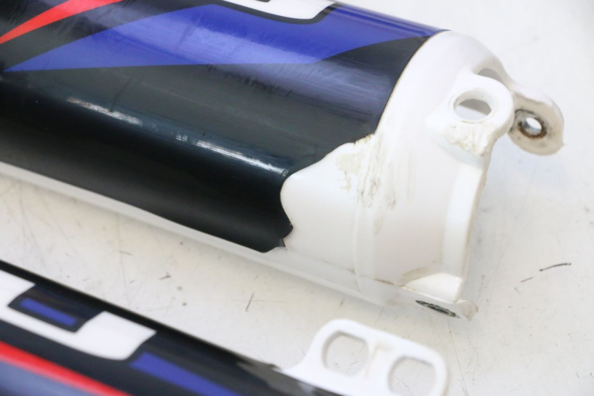 photo de KOMPLETTE VERKLEIDUNG RIEJU MRT PRO SUPERMOTARD 50 (2007 - 2018) - Alternative Perspektive