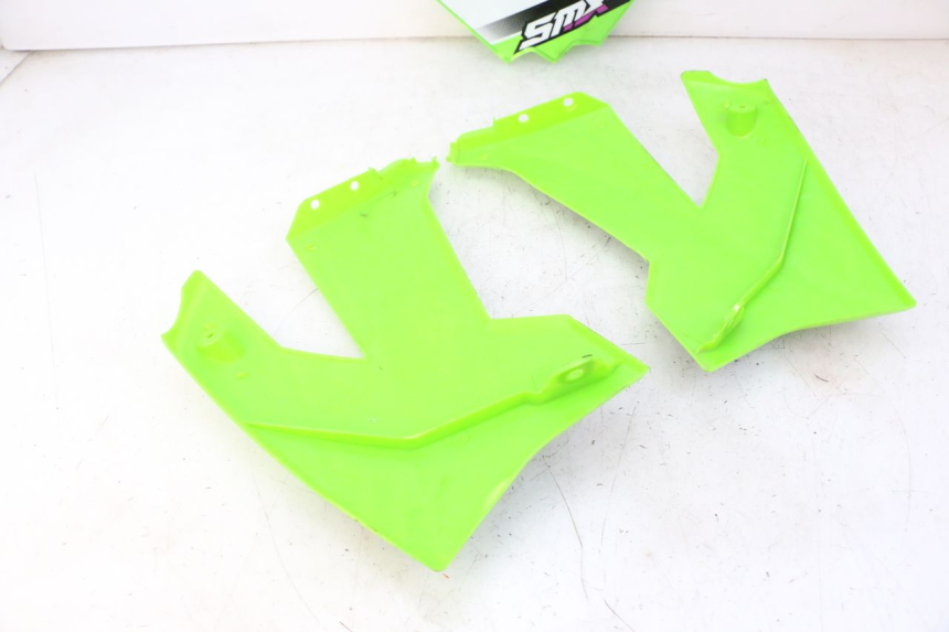 photo de VOLLVERKLEIDUNG KAROSSERIE APOLLO RFZ 125 - Alternative Perspektive