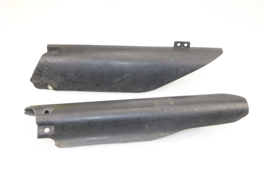 photo de KOMPLETTE VERKLEIDUNG SUZUKI RM-Z RMZ 250 (2010 - 2016) - Zoom auf Komponenten