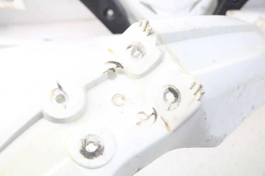 photo de KOMPLETTE VERKLEIDUNG SUZUKI RMZ RM-Z 450 (2008 - 2011) - Zoom auf Komponenten