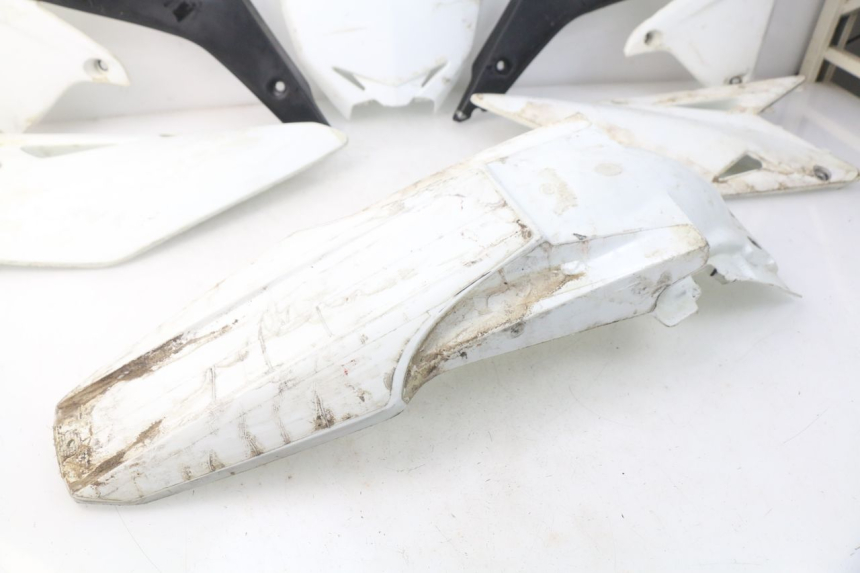 photo de KOMPLETTE VERKLEIDUNG SUZUKI RMZ RM-Z 450 (2008 - 2011) - Qualität der Gebrauchtware