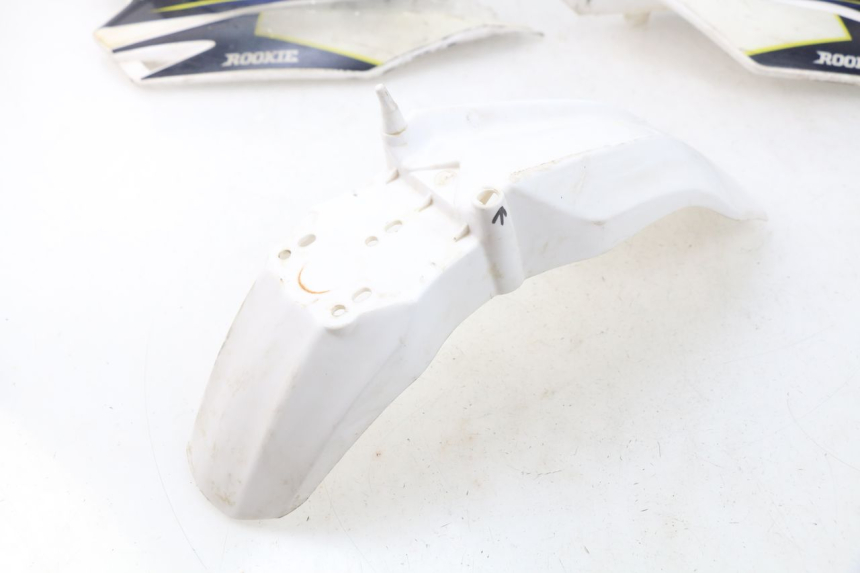 photo de KOMPLETTE VERKLEIDUNG MINI MX ROOKIE 125 - Zoom auf Komponenten