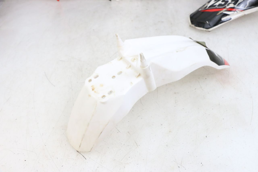 photo de KOMPLETTE VERKLEIDUNG MINI MX SX 125 - Zoom auf Komponenten