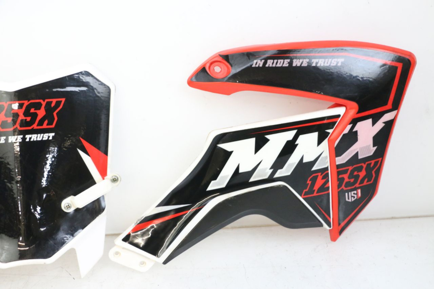 photo de KOMPLETTE VERKLEIDUNG MINI MX SX 125 - Alternative Perspektive