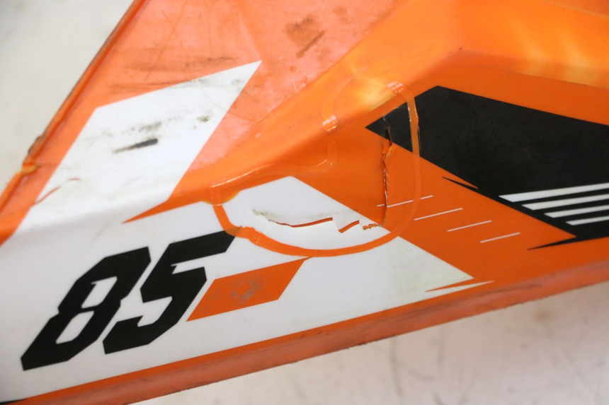 photo de KOMPLETTE VERKLEIDUNG KTM SX 85 (2013 - 2017) - Details der Befestigungspunkte